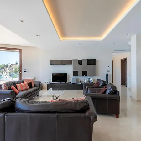 Irene: Beachfront Luxury With Sea Views And Private Pool Villa Alicante