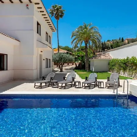 Irene: Beachfront Luxury With Sea Views And Private Pool *