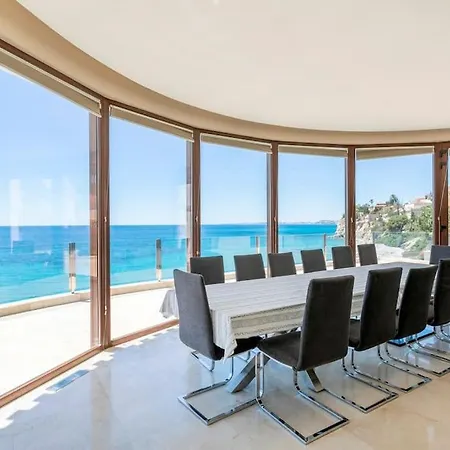 Irene: Beachfront Luxury With Sea Views And Private Pool *
