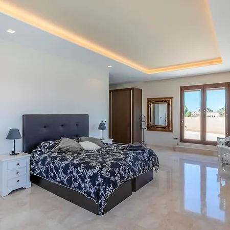 Irene: Beachfront Luxury With Sea Views And Private Pool Villa